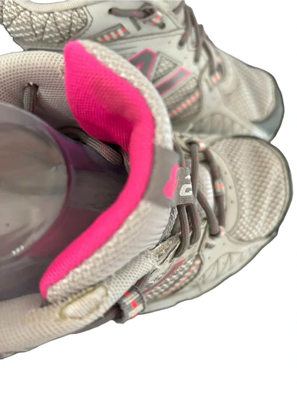 New‎ Balance 412 XLT Shoes Womens Size 9.5 Trail Hiking Shoes Pink/Grey